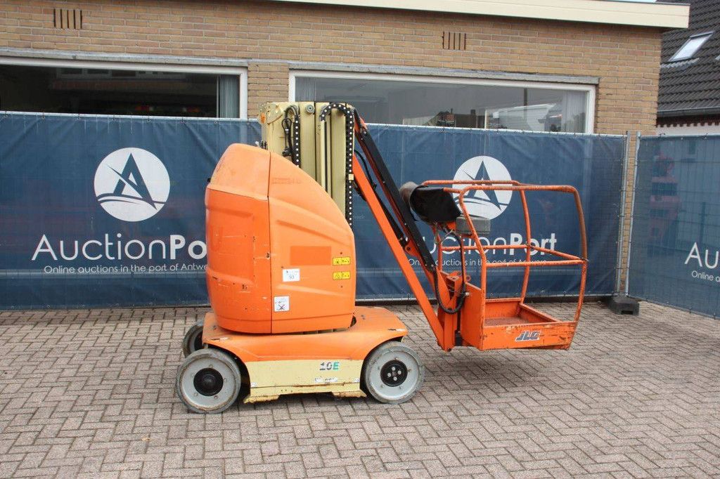 JLG Toucan 10E Electric Mast Lift 10.1m 2011