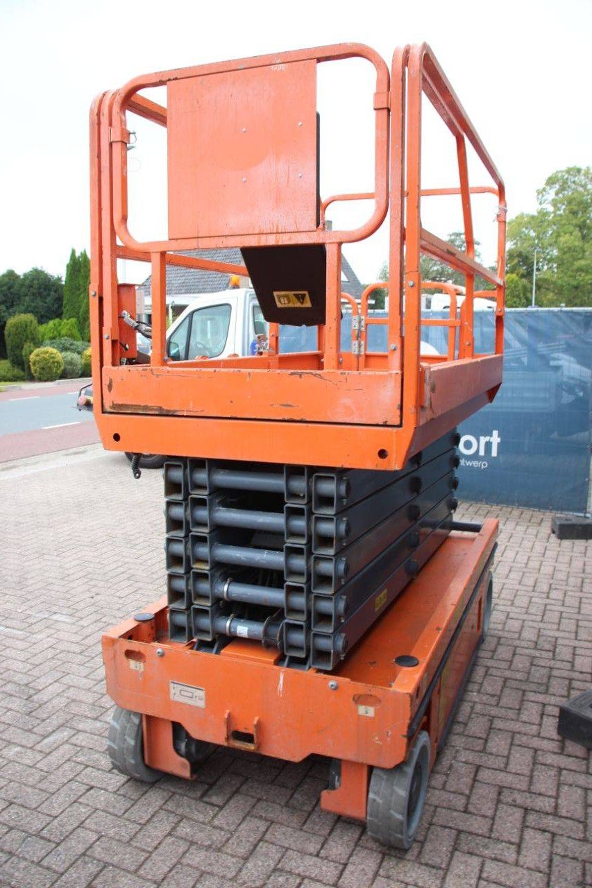 Scissor lift Hefei Yamei 12M Electric 8.0m 2017