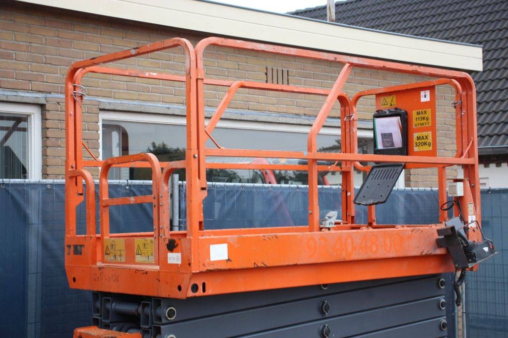 Scissor lift Hefei Yamei 12M Electric 8.0m 2017