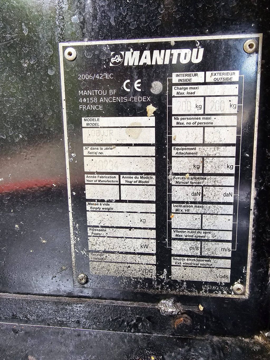 Manitou 100VJR Electric Mast Lift 9.9m