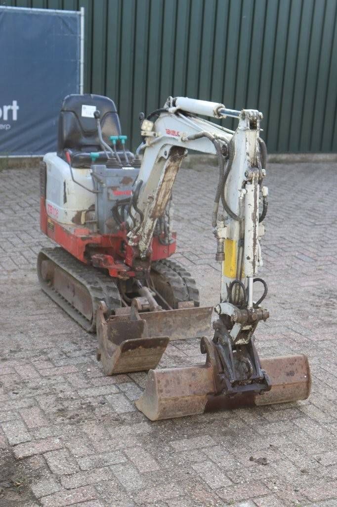Mini excavator Takeuchi TB108 Diesel 2006