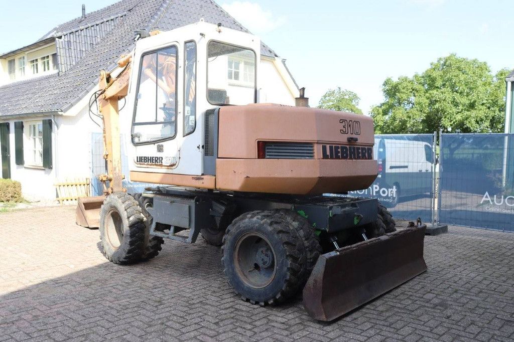 Wheel excavator Liebherr A 310 Diesel 49kW 1998