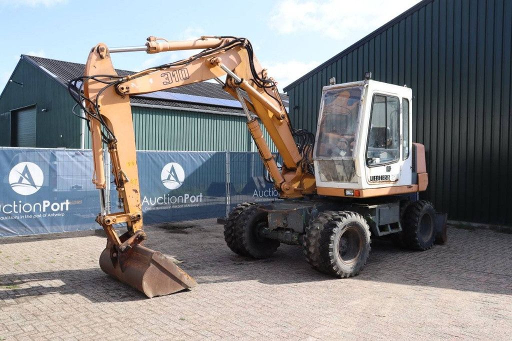 Wheel excavator Liebherr A 310 Diesel 49kW 1998