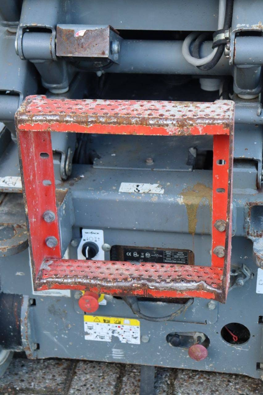 Scissor Lift Skyjack SJ3219 Electric 7.8m 2015