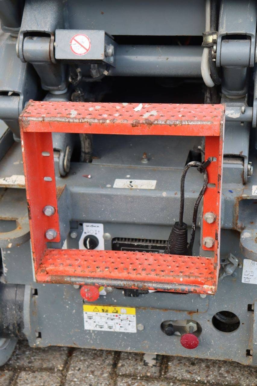 Scissor Lift Skyjack SJ3219 Electric 7.8m 2016