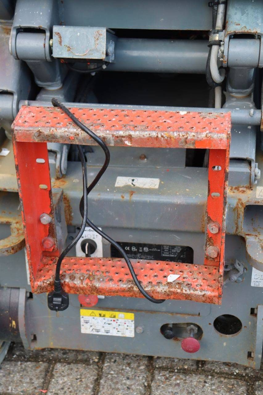 Scissor lift Skyjack SJ 3219 Electric 7.8m 2016