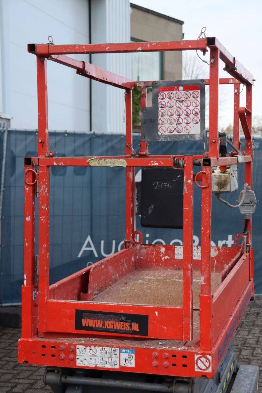 Scissor lift Skyjack SJ 3219 Electric 7.8m 2016