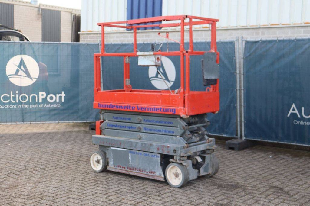 Scissor lift Skyjack SJ 3219 Electric 7.8m 2016