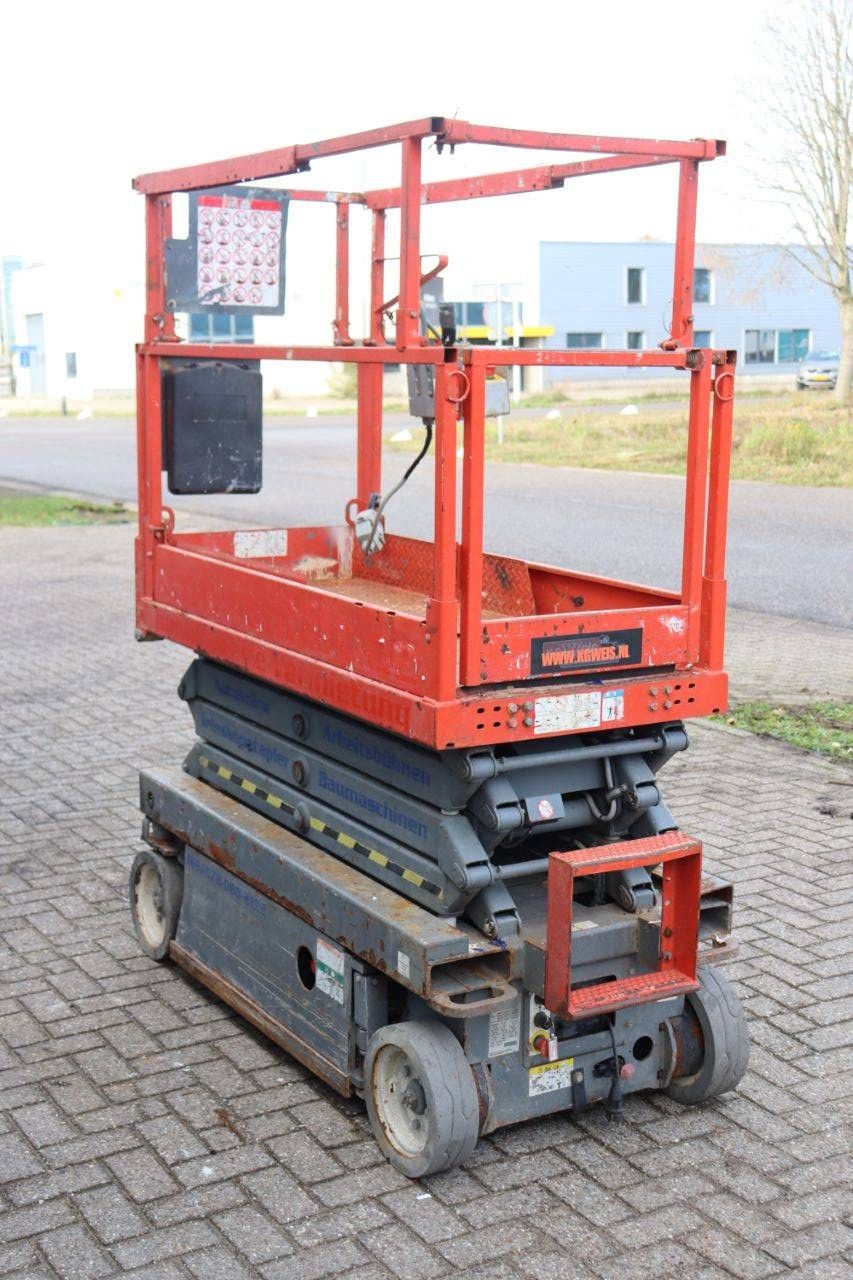 Scissor lift Skyjack SJ 3219 Electric 7.8m 2014