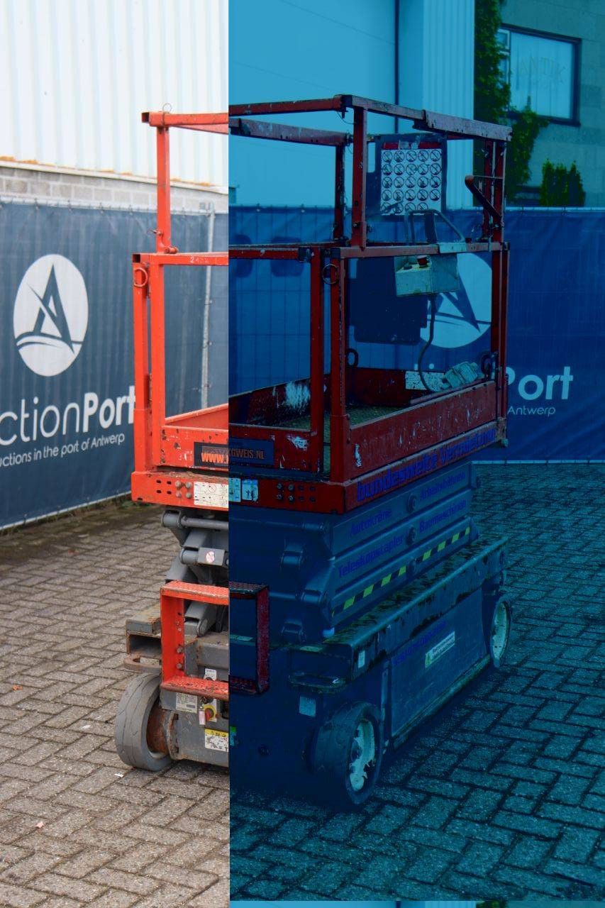 Scissor lift Skyjack SJ 3219 Electric 7.8m 2014