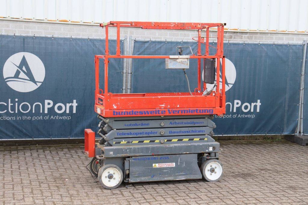 Scissor lift Skyjack SJ 3219 Electric 7.8m 2015
