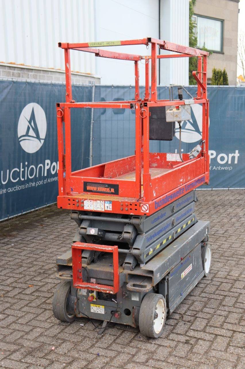 Scissor lift Skyjack SJ 3219 Electric 7.8m 2015