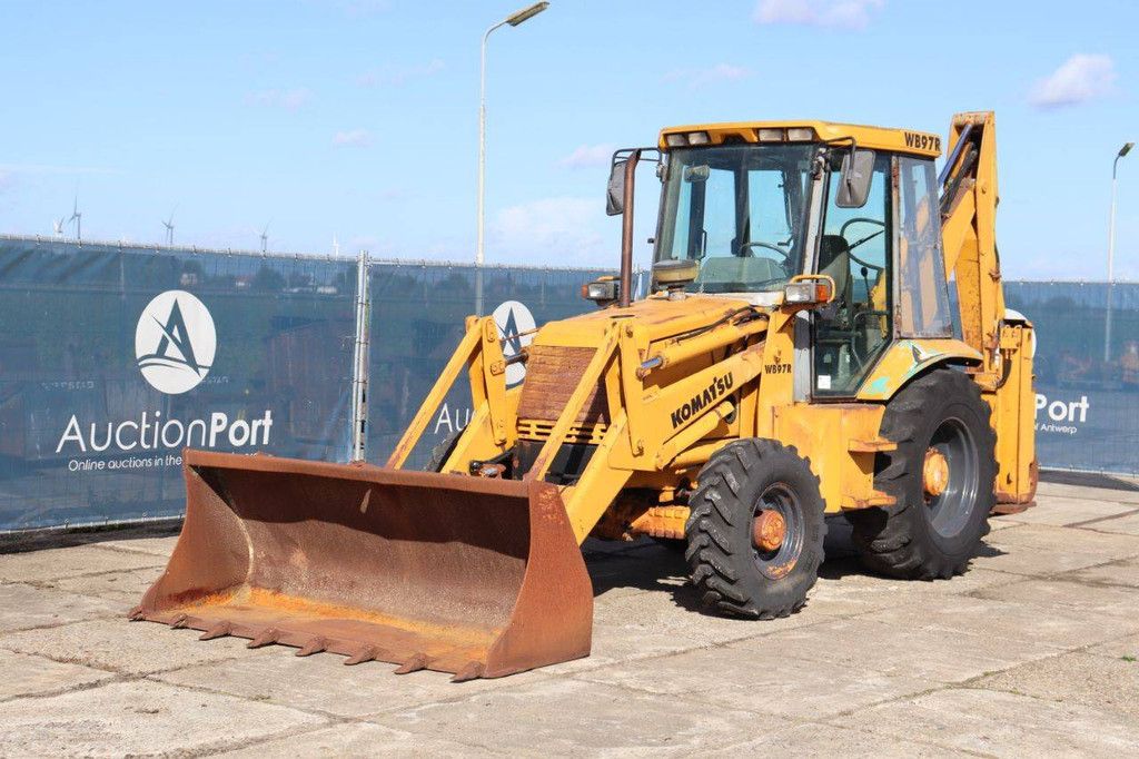 Backhoe loader Komatsu WB97R Diesel 74kW 1995