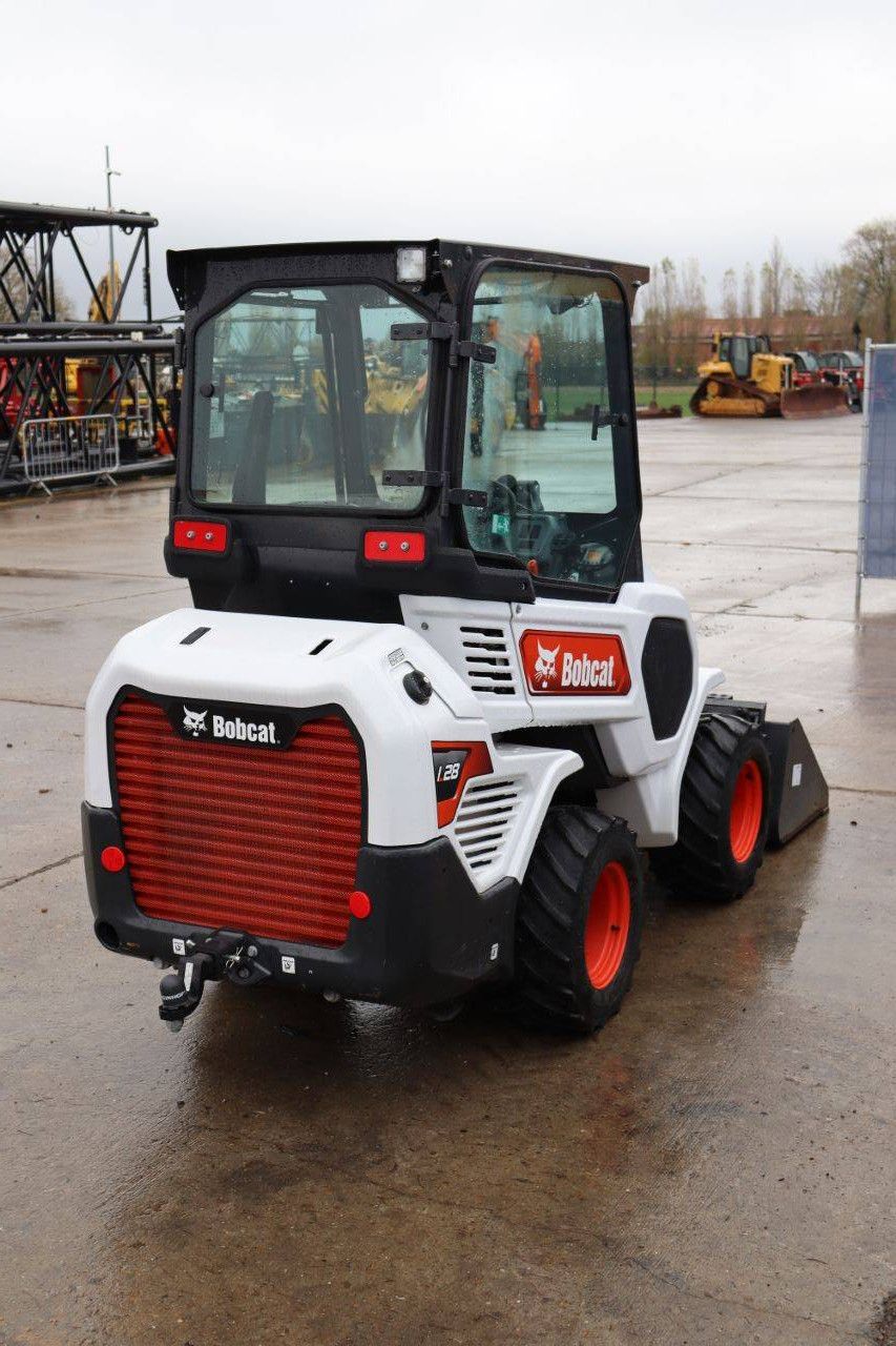 Articulated loader Bobcat L28 Diesel 18.2kW 2021