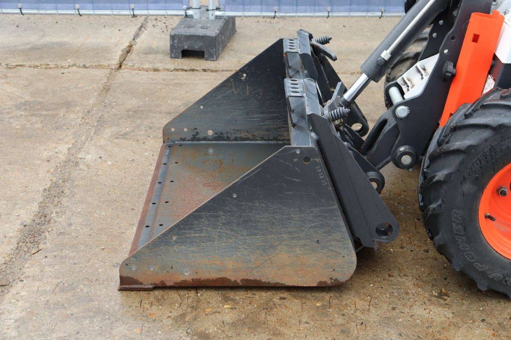 Articulated loader Bobcat L28 Diesel 18.2kW 2021