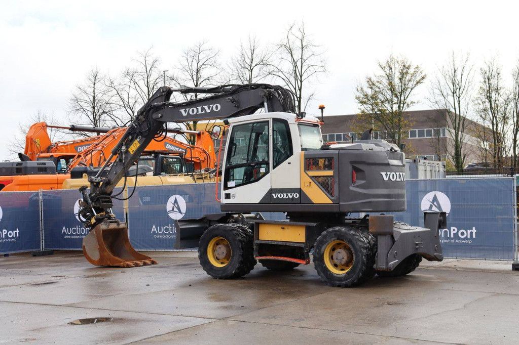 Wheel excavator Volvo EWR150E Diesel 105kW 2018