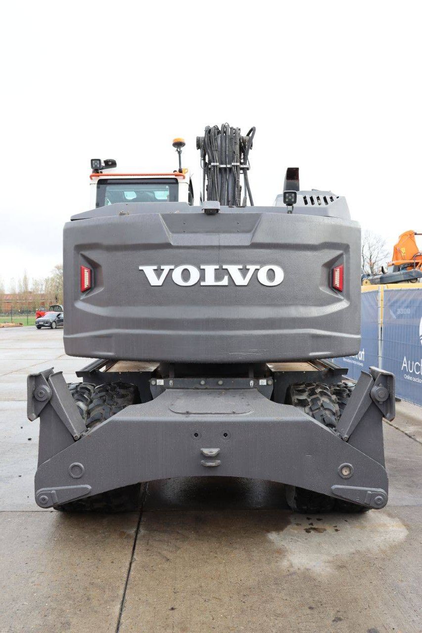 Wheel excavator Volvo EWR150E Diesel 105kW 2018