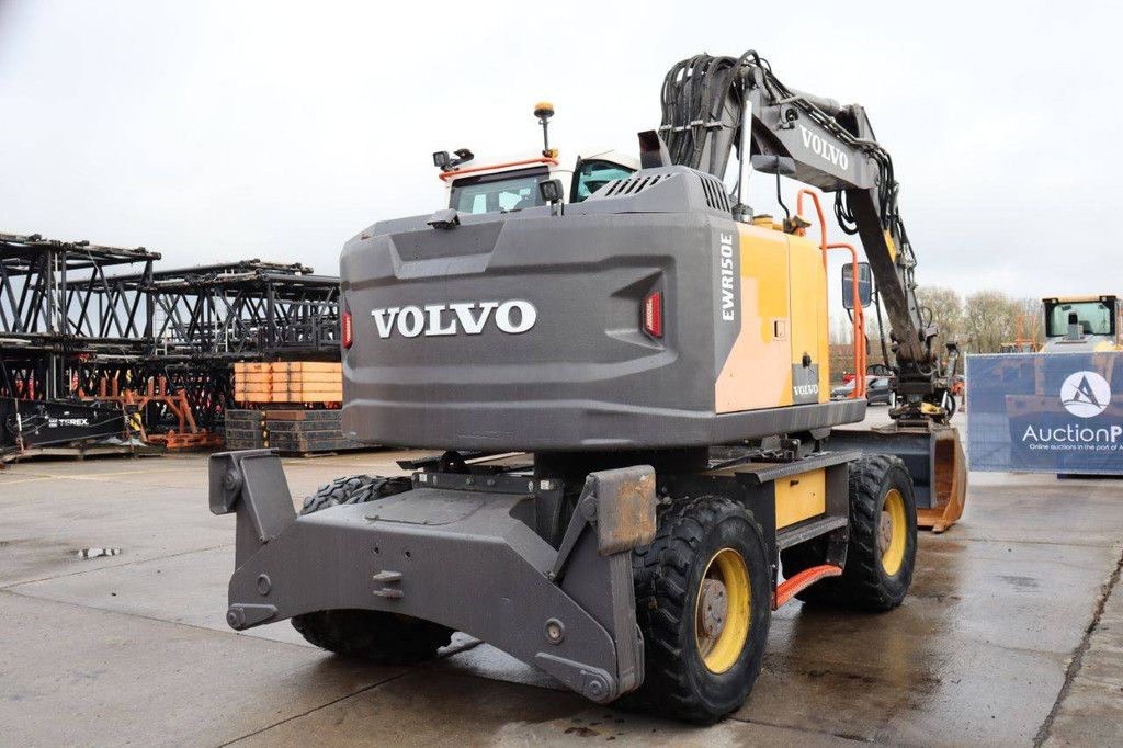 Wheel excavator Volvo EWR150E Diesel 105kW 2018