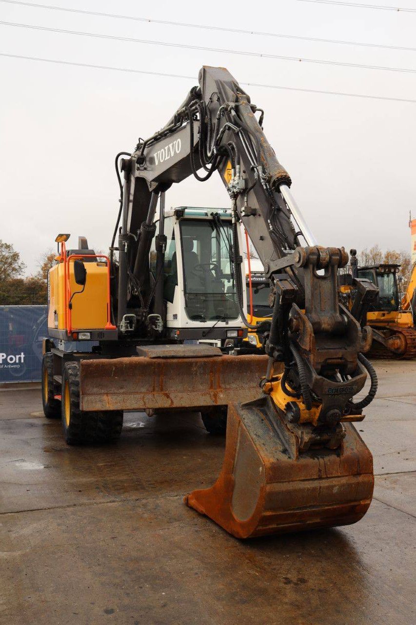 Wheel excavator Volvo EWR150E Diesel 105kW 2018