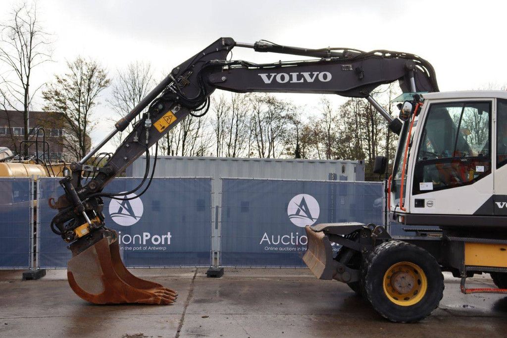 Wheel excavator Volvo EWR150E Diesel 105kW 2018