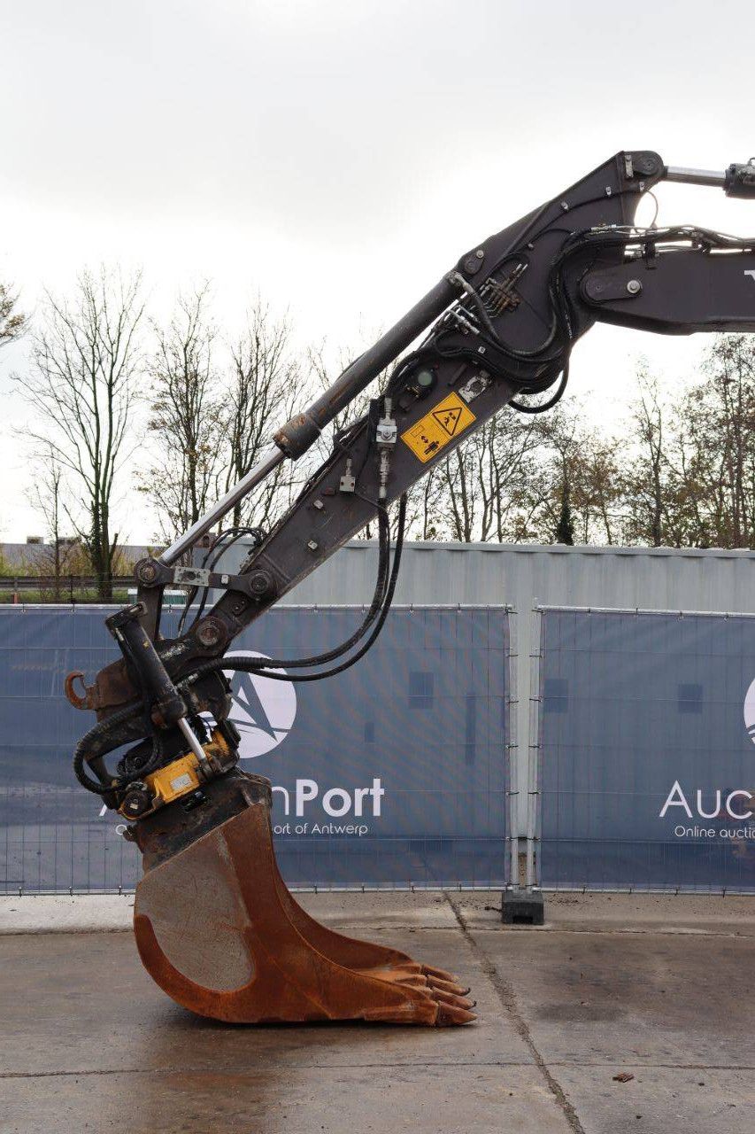 Wheel excavator Volvo EWR150E Diesel 105kW 2018