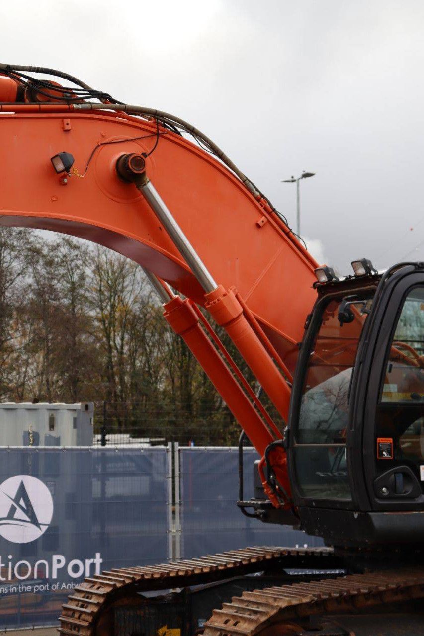 Crawler excavator Hitachi ZX350LCN-6 Diesel 210kW 2018