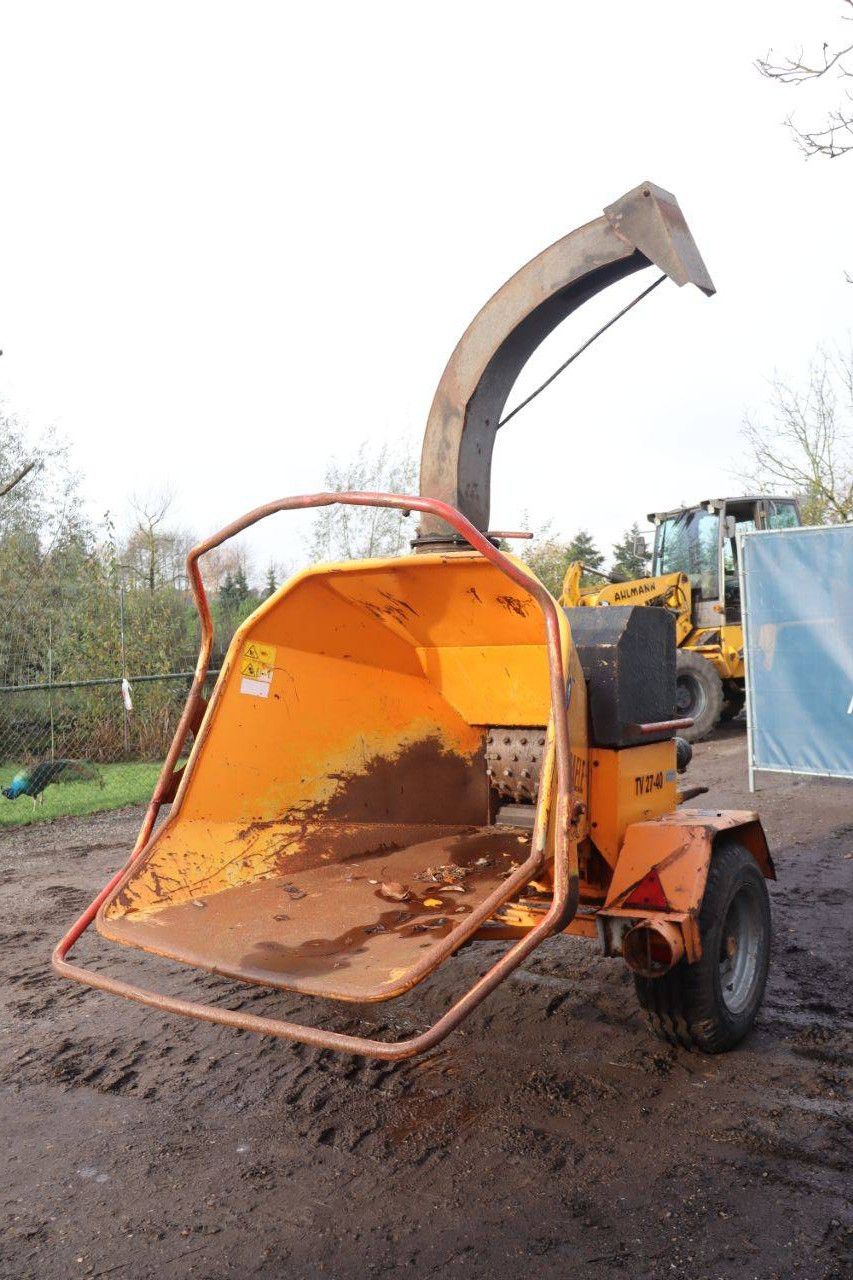 Wood chipper Vandaele TV27-40 2006