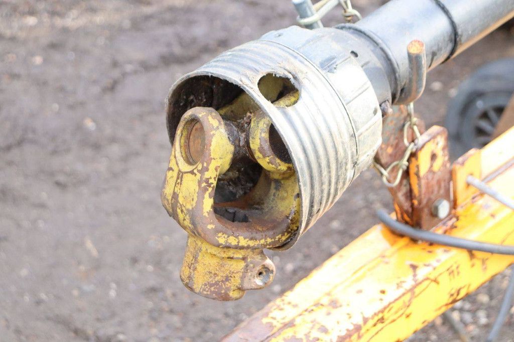 Wood chipper Vandaele TV27-40 2006