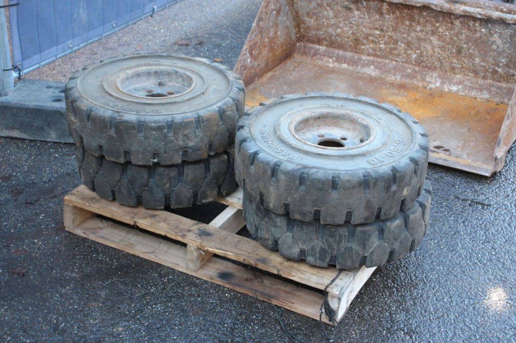 Skid steer loader Bobcat 530 Diesel