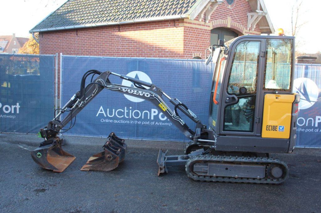 Mini excavator Volvo EC18E Diesel 2022