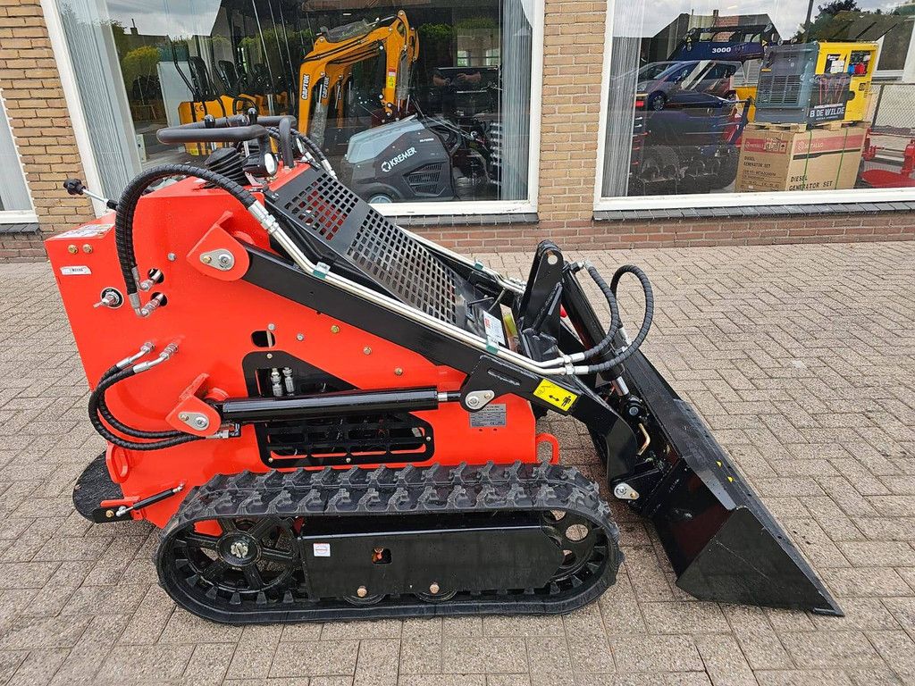 Kompaktlader LH LRT460 Benzin 17,6 kW 2025 Neu