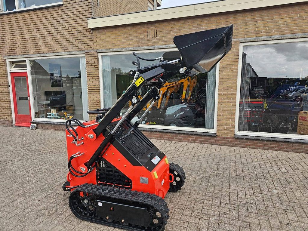 Kompaktlader LH LRT460 Benzin 17,6 kW 2025 Neu