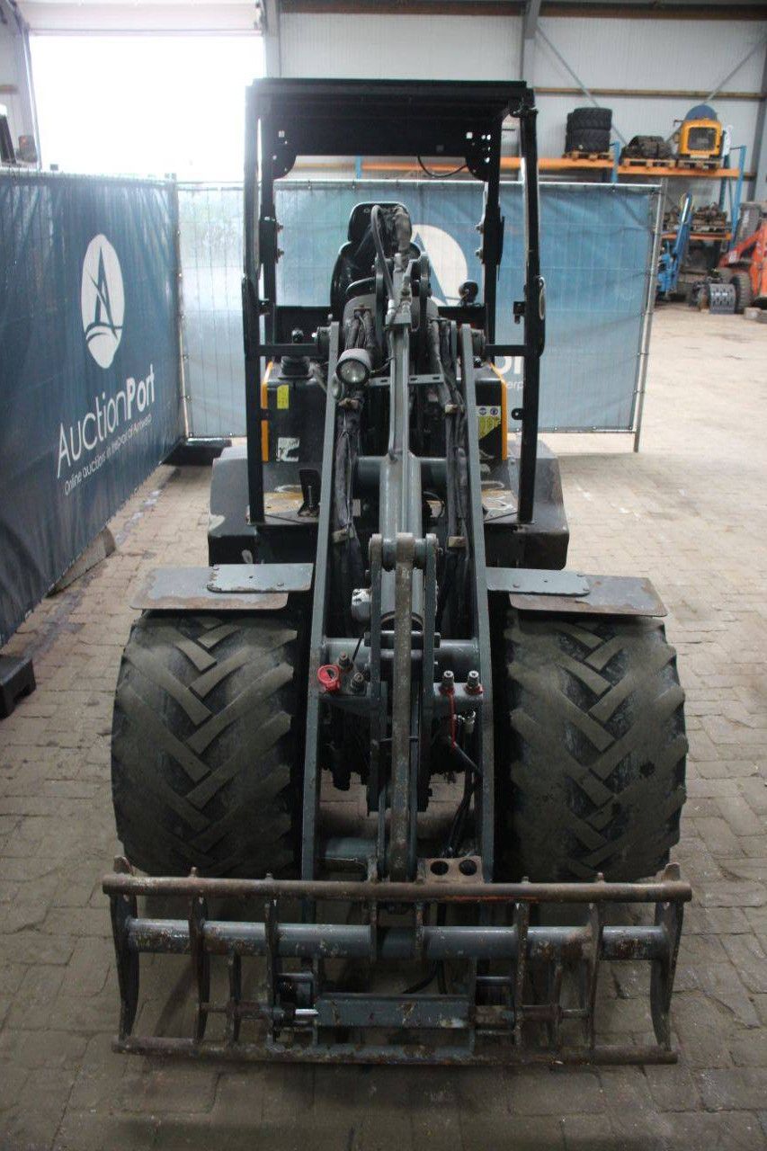 Wheel loader Giant V452T HD Diesel 33kW 2014