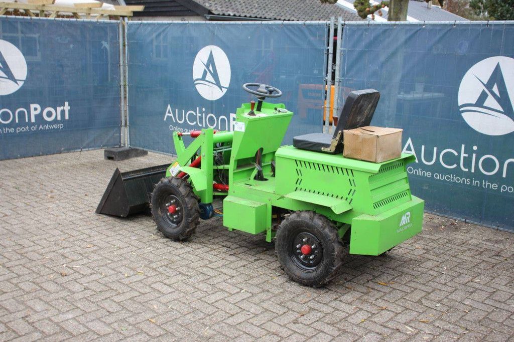 Skid steer loader Machpro Electric 22kW