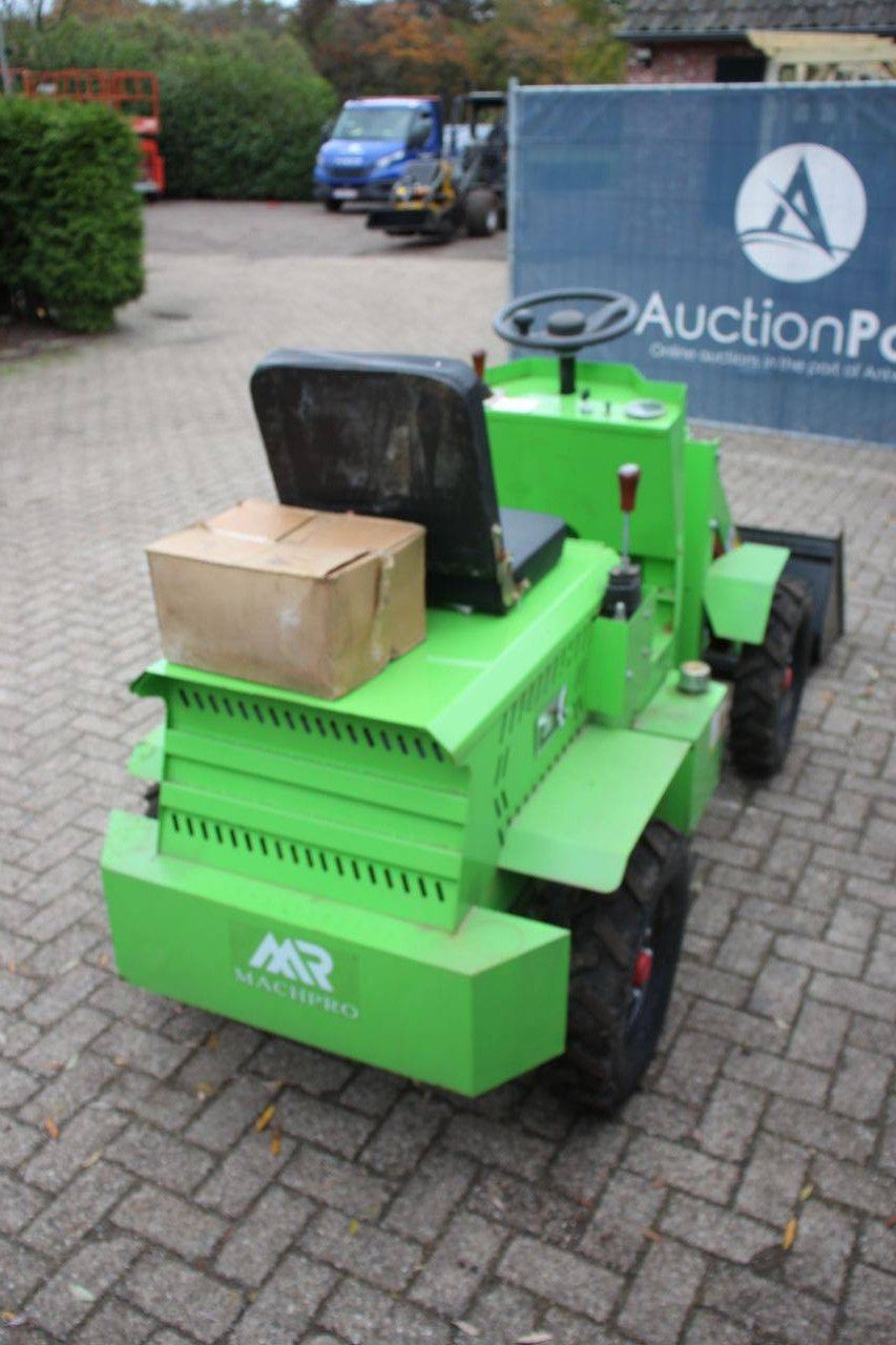 Skid steer loader Machpro Electric 22kW