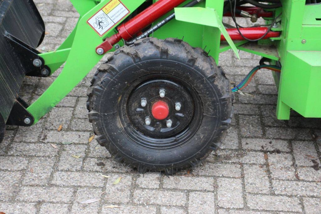 Skid steer loader Machpro Electric 22kW