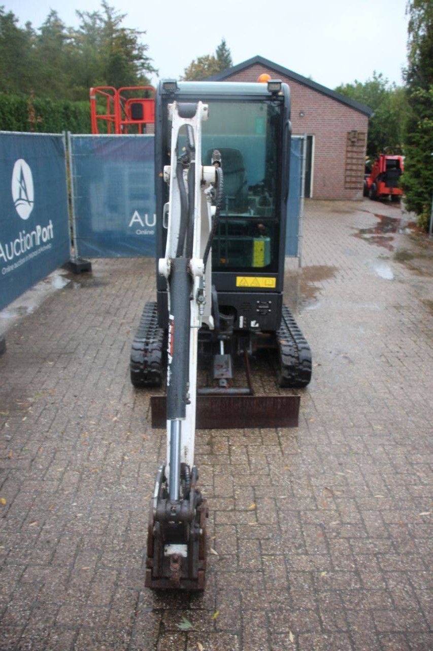 Mini excavator Bobcat E19 Diesel 10.2kW 2016