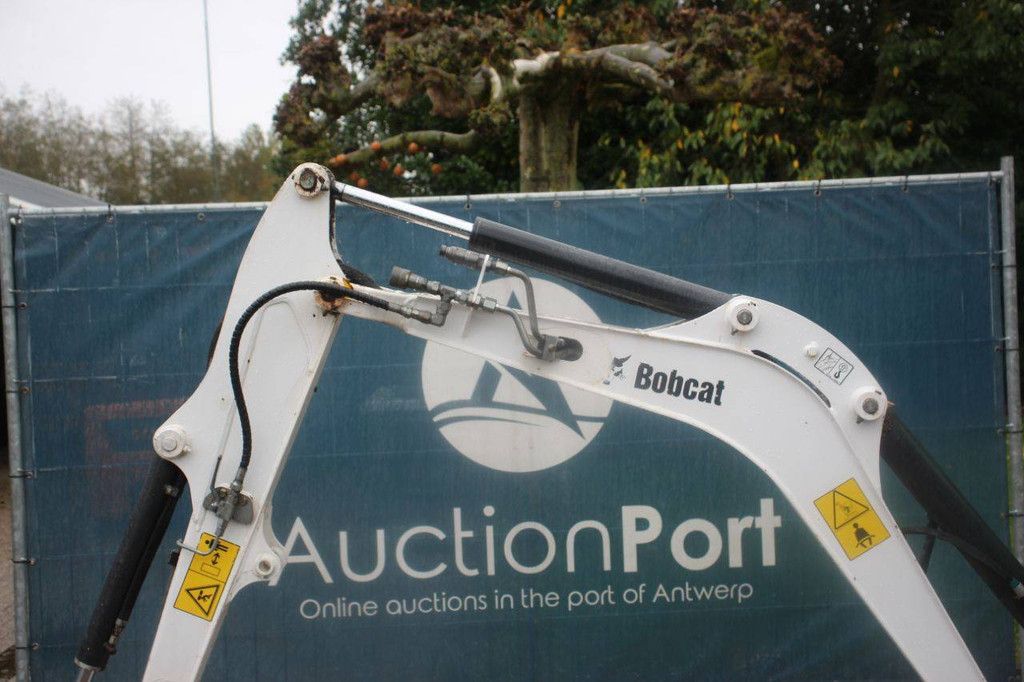 Mini excavator Bobcat E19 Diesel 10.2kW 2016