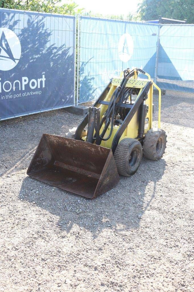 Skid Steer Loader Skidster M10X Petrol 13.5 hp