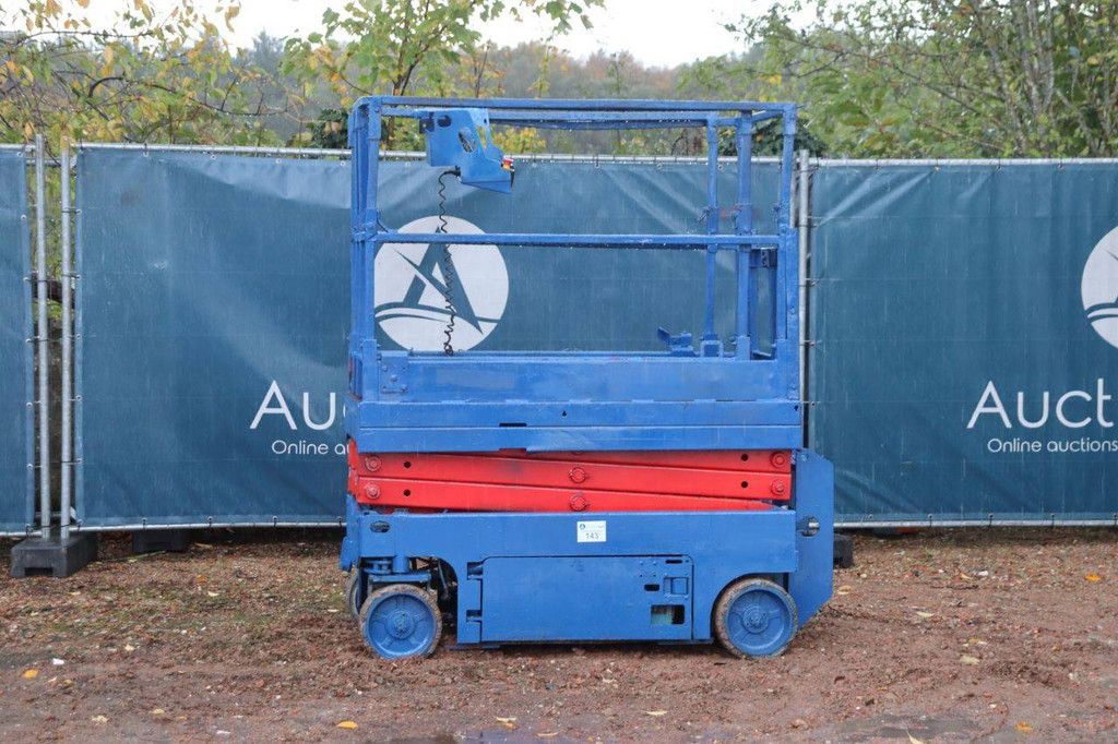Scissor lift Genie GS-1532 Electric 6.6m 2014