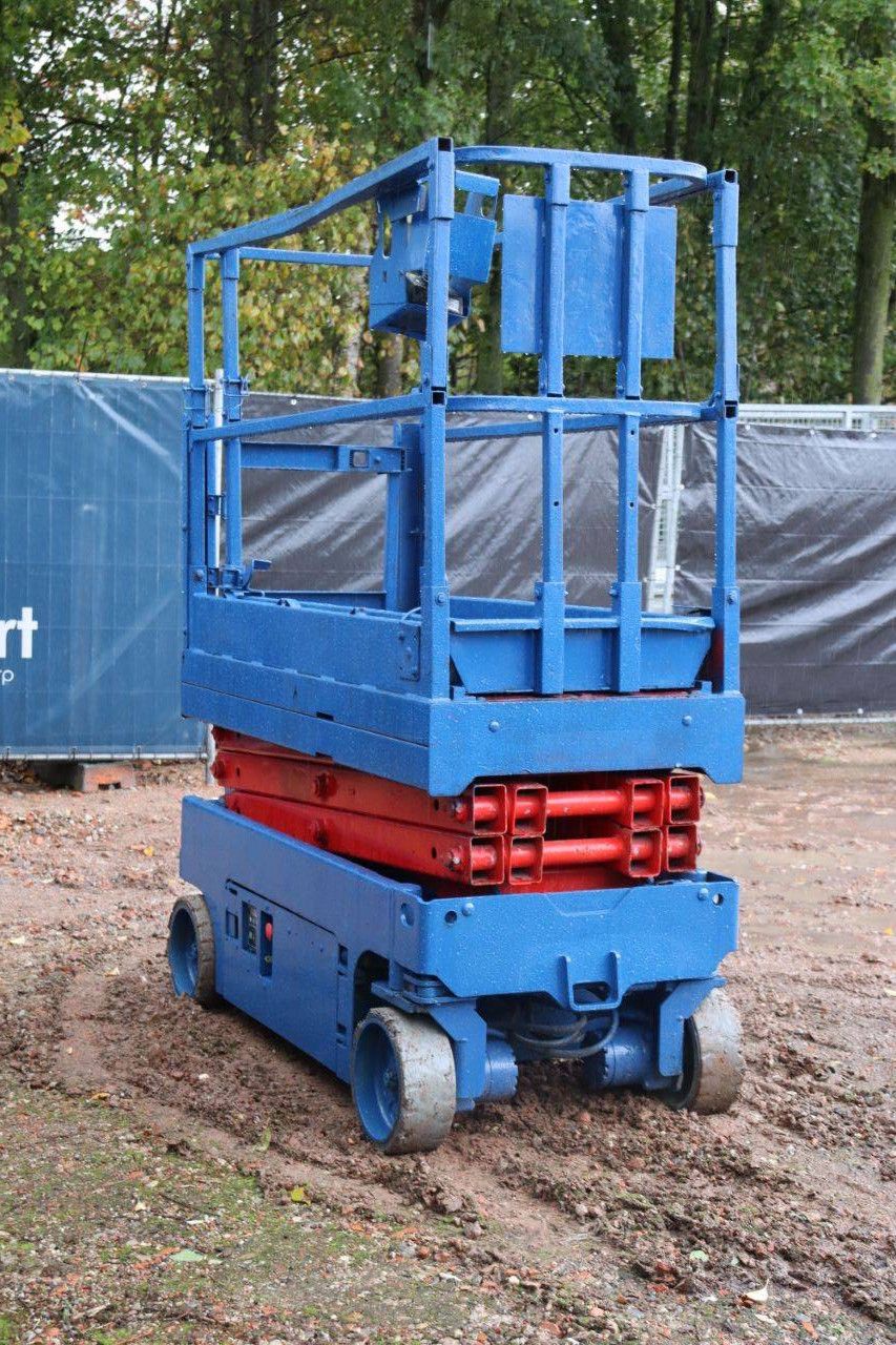 Scissor lift Genie GS-1532 Electric 6.6m 2014