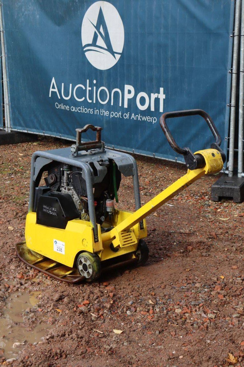 Vibrating plate Wacker Neuson DPU3760 Diesel 4.2kW 2017