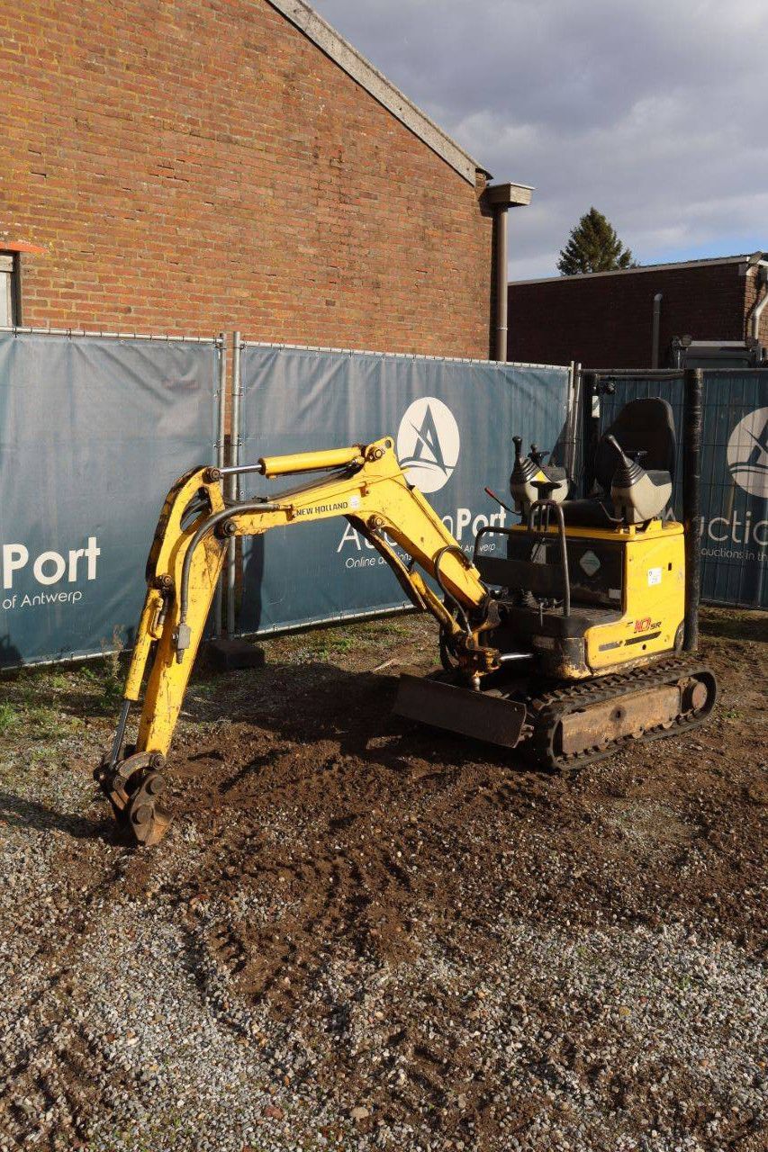 Minigraver New Holland E10SR Diesel