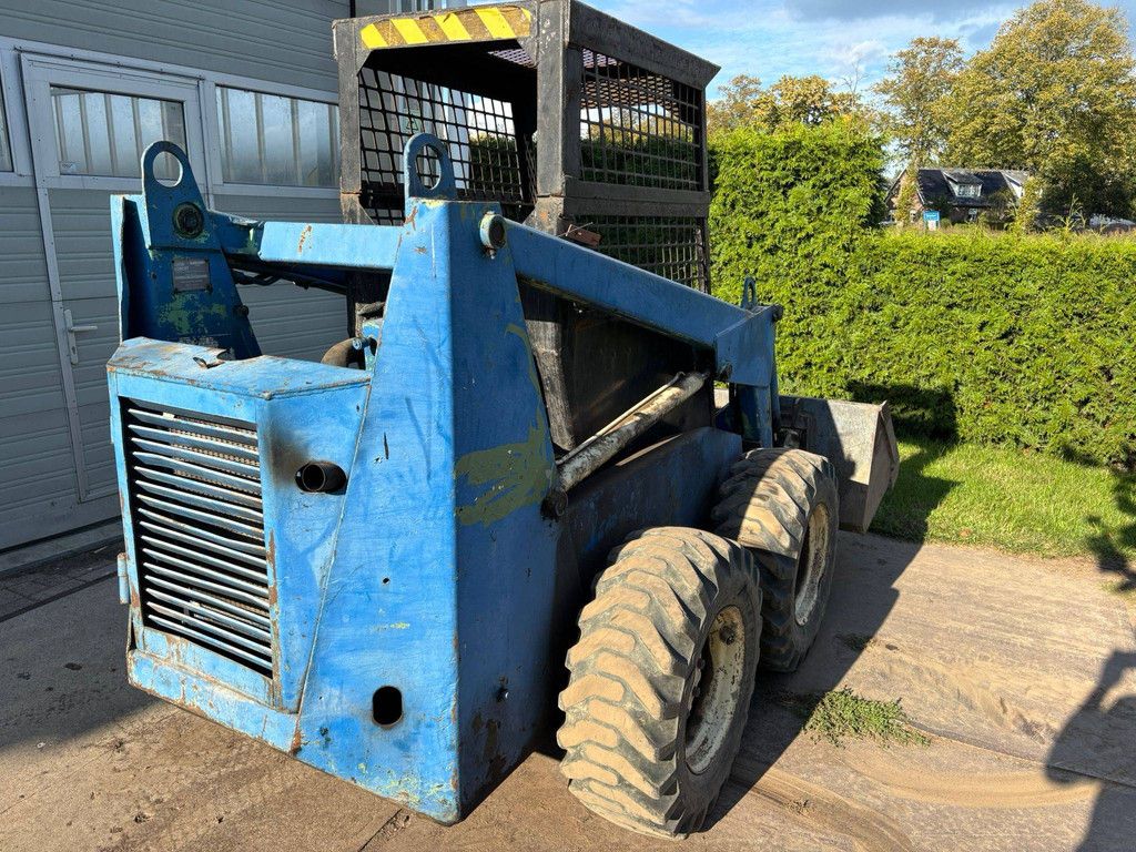 Skid steer loader Bobcat 825 Diesel (Margin)
