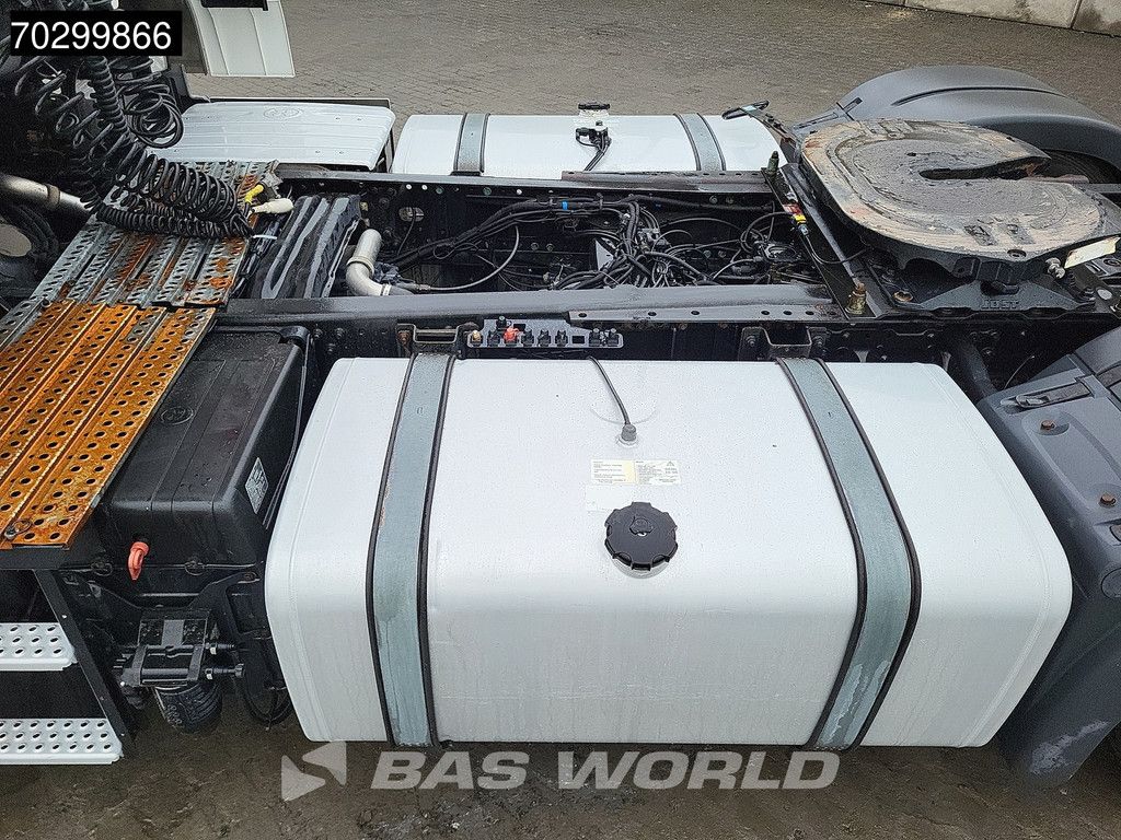 MAN TGX 18.460 4X2 Mega XXL Retarder 2xTanks