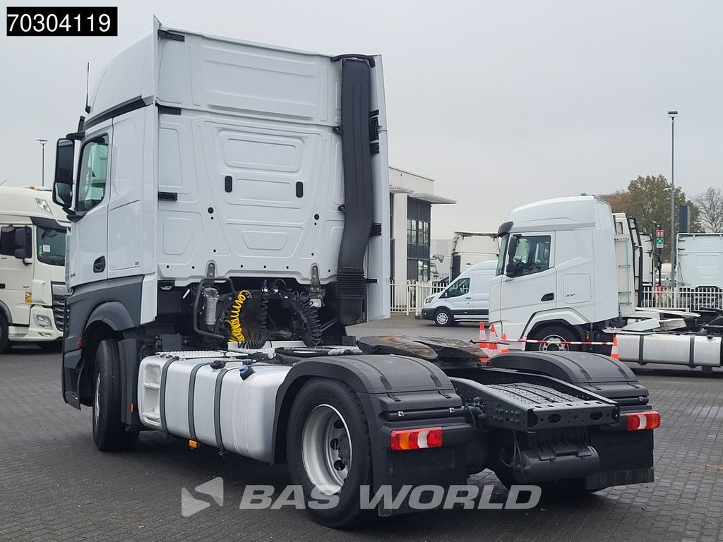 Mercedes Actros 1845 4X2 GigaSpace Hydraulik