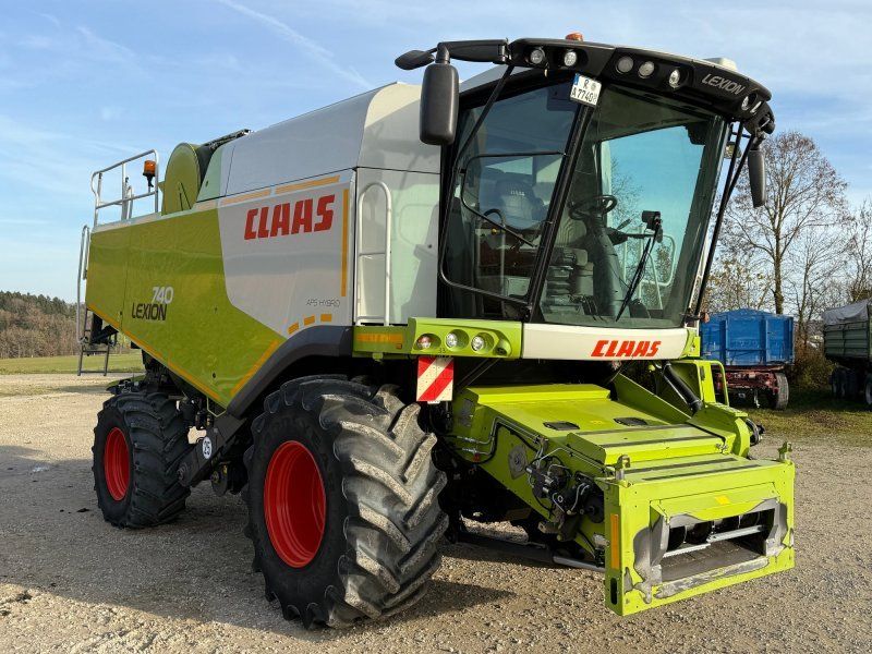 Claas Lexion 740