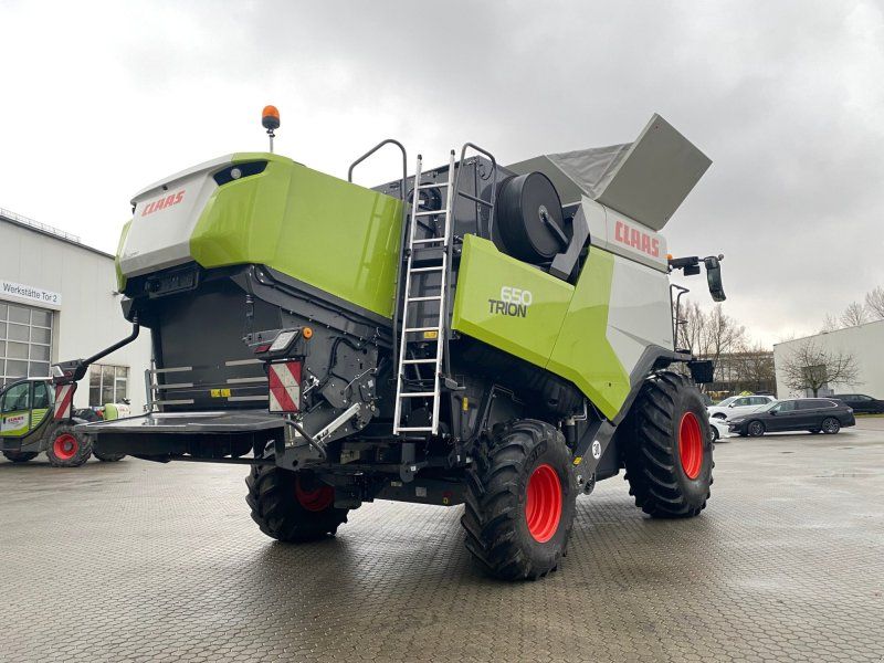 Claas Trion 650 mit Vario 770