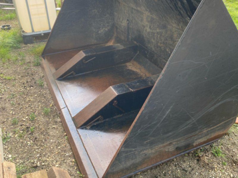 Godet à déversement .