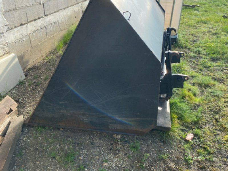 Godet à déversement .